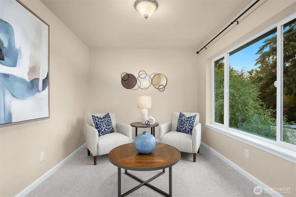16125 SE 44th Way Bellevue, WA 98006