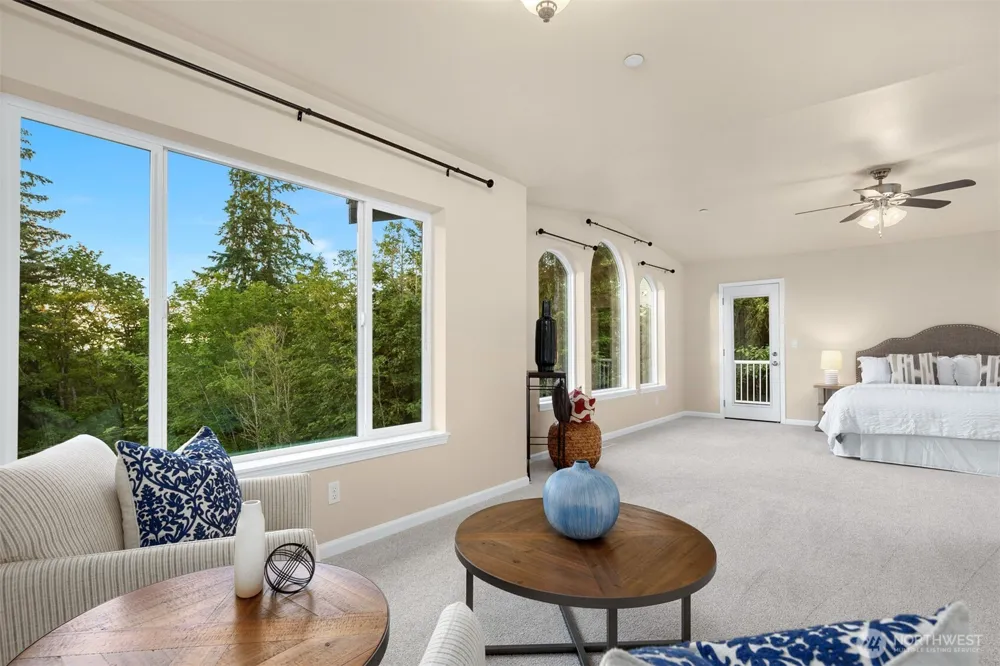 16125 SE 44th Way Bellevue, WA 98006