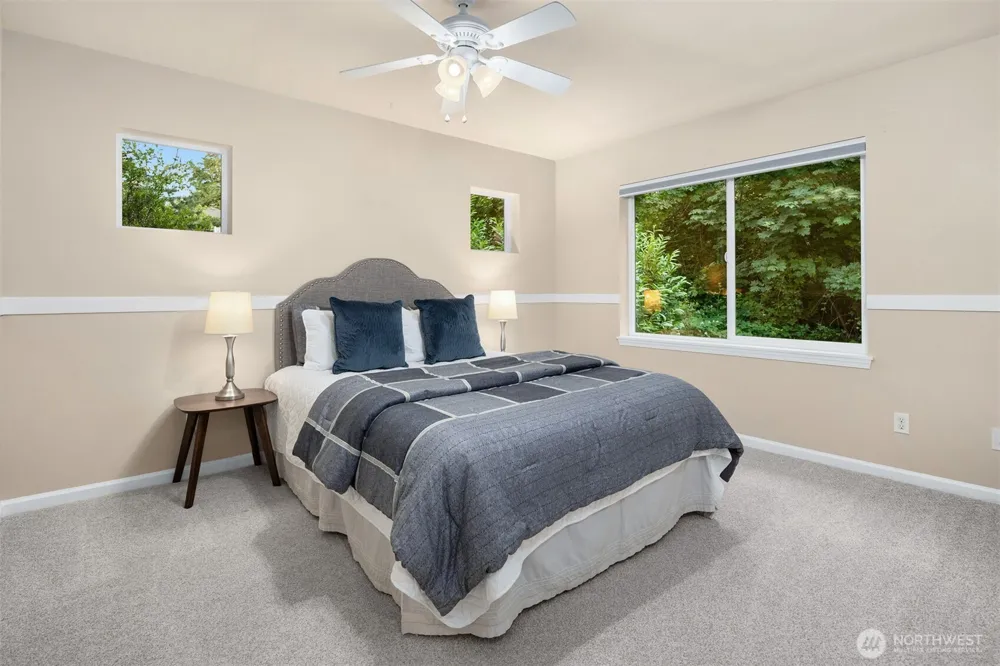 16125 SE 44th Way Bellevue, WA 98006