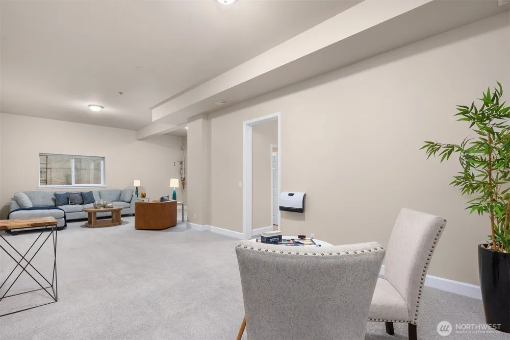 16125 SE 44th Way Bellevue, WA 98006