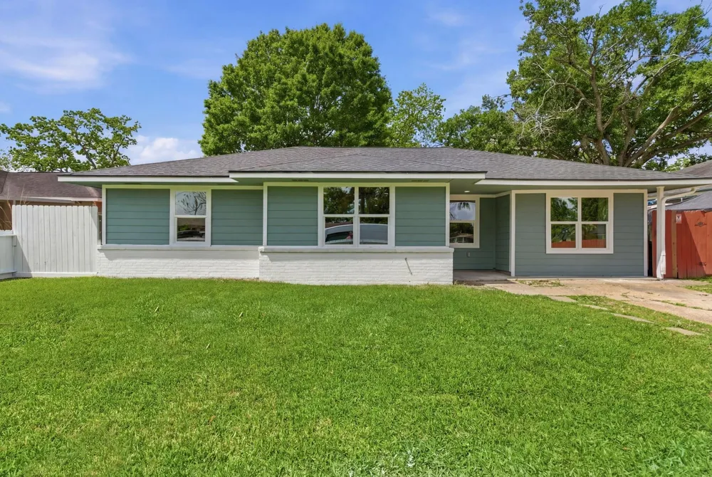 2208 Merle Street Pasadena, TX 77502