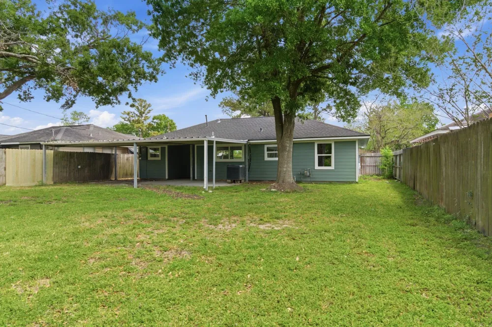 2208 Merle Street Pasadena, TX 77502