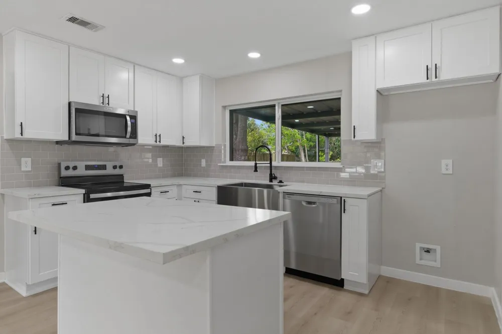 2208 Merle Street Pasadena, TX 77502