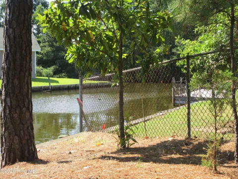 105 Mallard Court