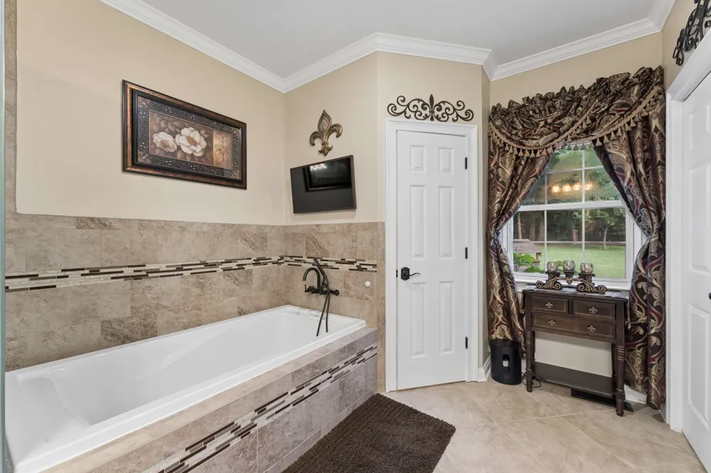 960 Stones River Rd La Vergne, TN 37086