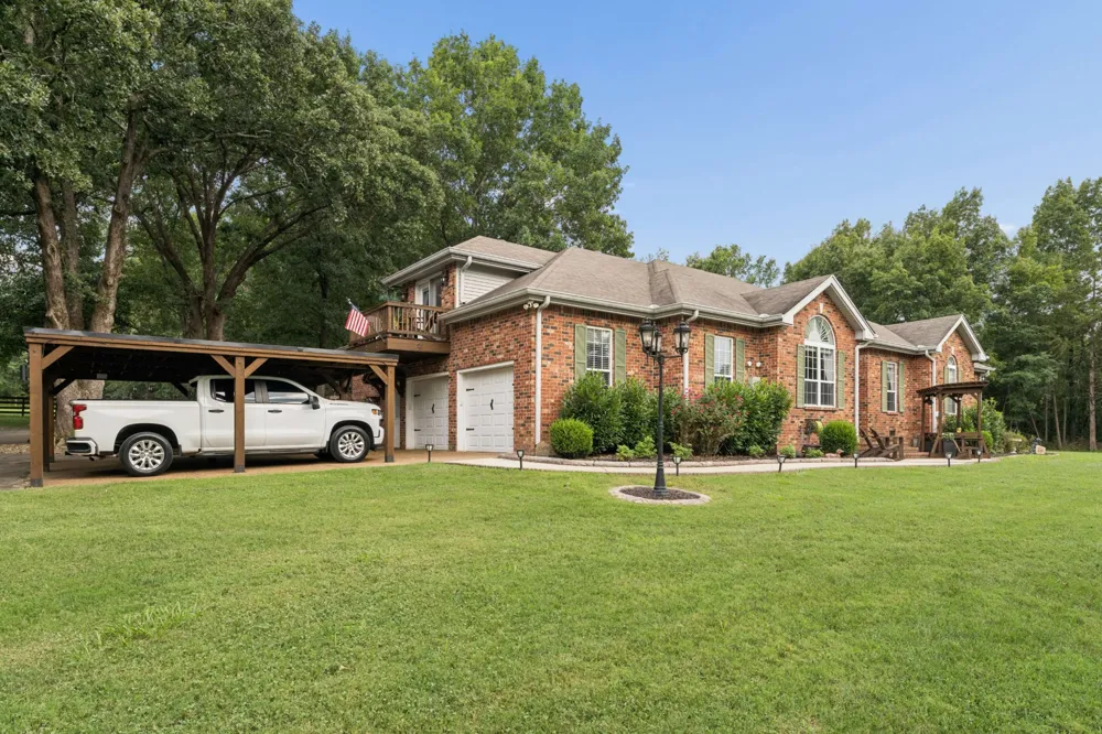960 Stones River Rd La Vergne, TN 37086