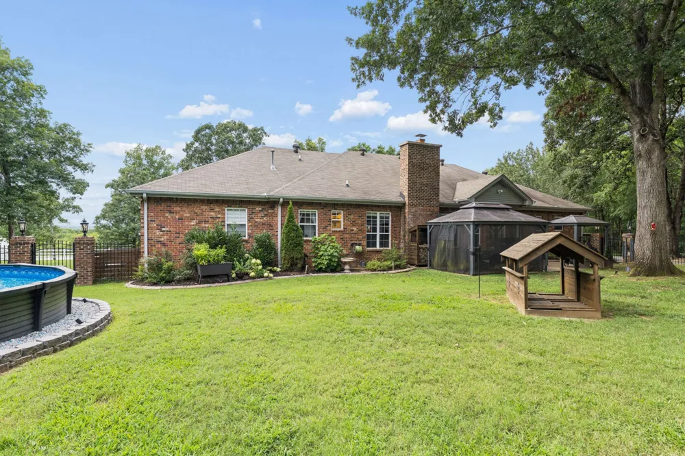 960 Stones River Rd La Vergne, TN 37086