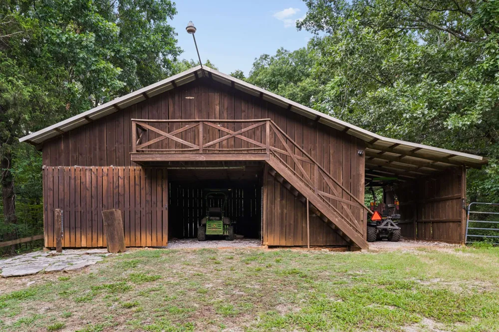 960 Stones River Rd La Vergne, TN 37086