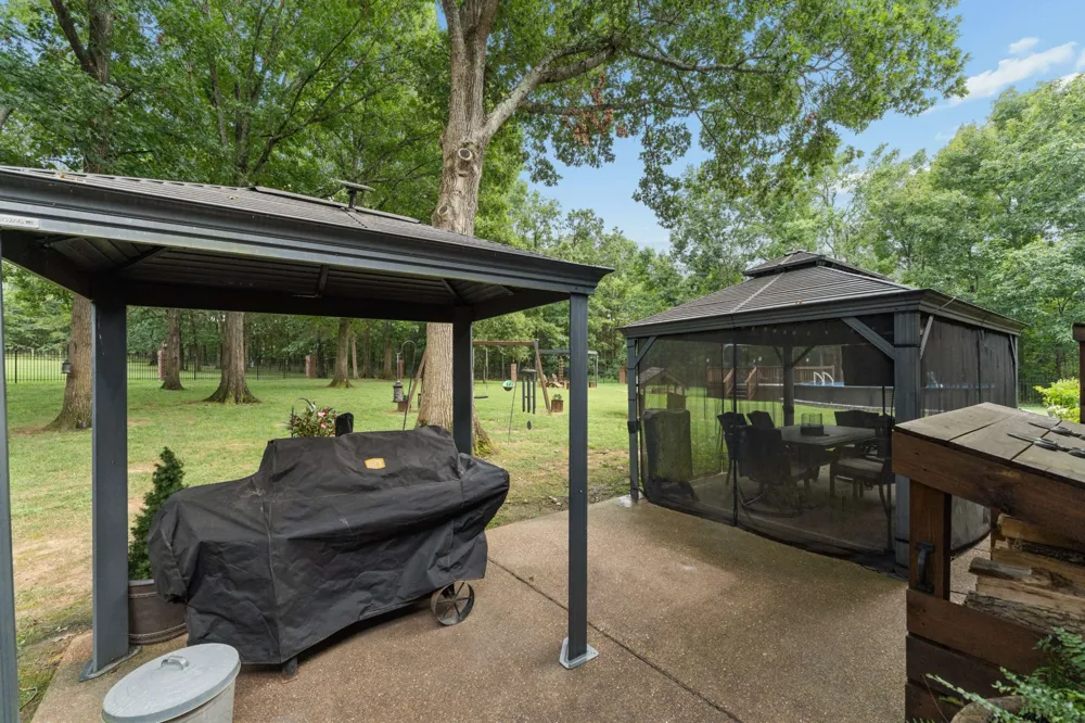 960 Stones River Rd La Vergne, TN 37086