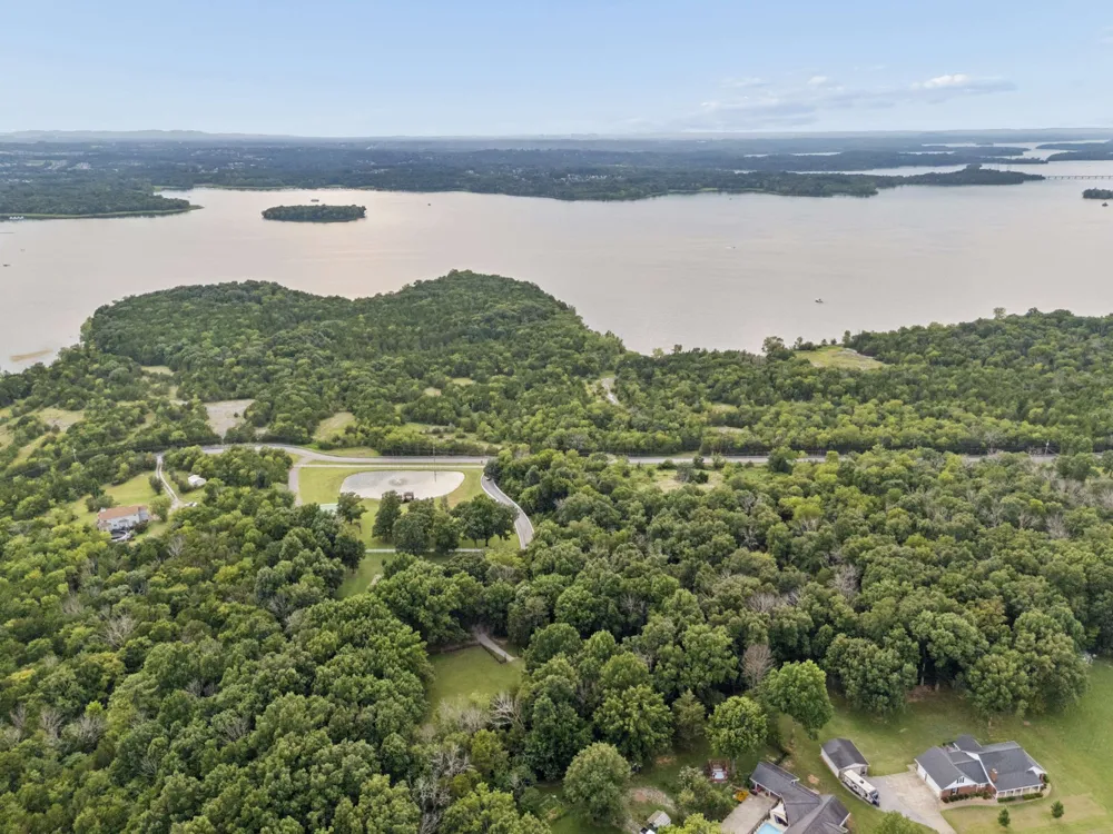 960 Stones River Rd La Vergne, TN 37086