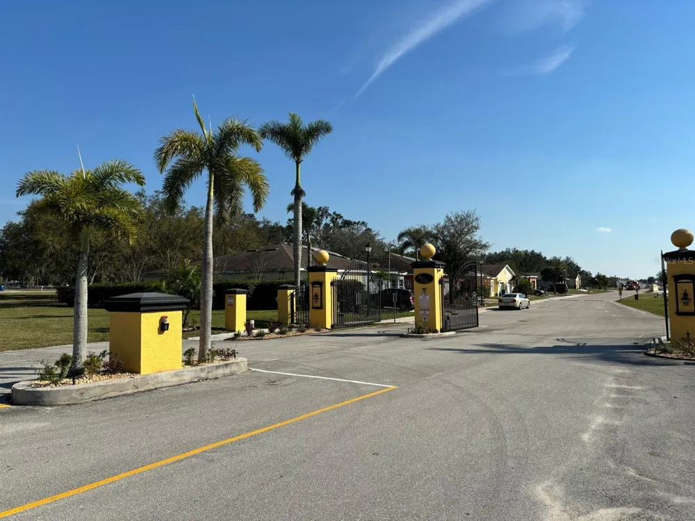 1466 LAS VILLAS BOULEVARD Sebring, FL 33870