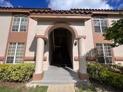 4803 NORMANDY PLACE #201