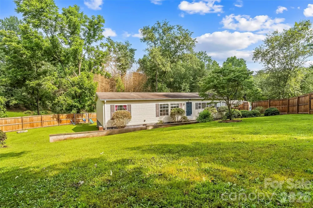 19 Brandon Lane Weaverville, NC 28787