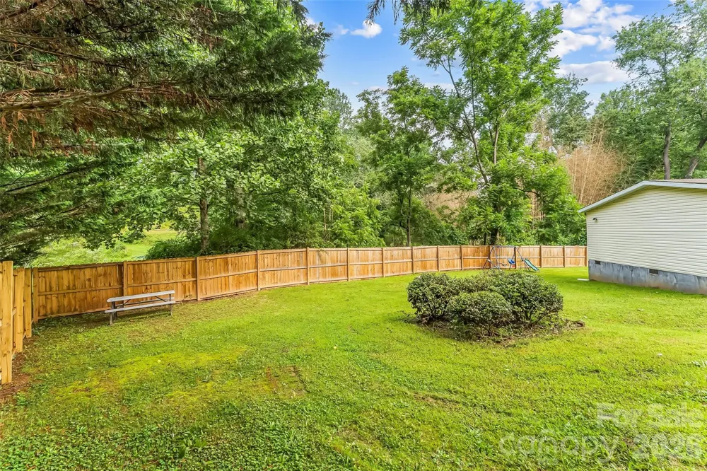 19 Brandon Lane Weaverville, NC 28787