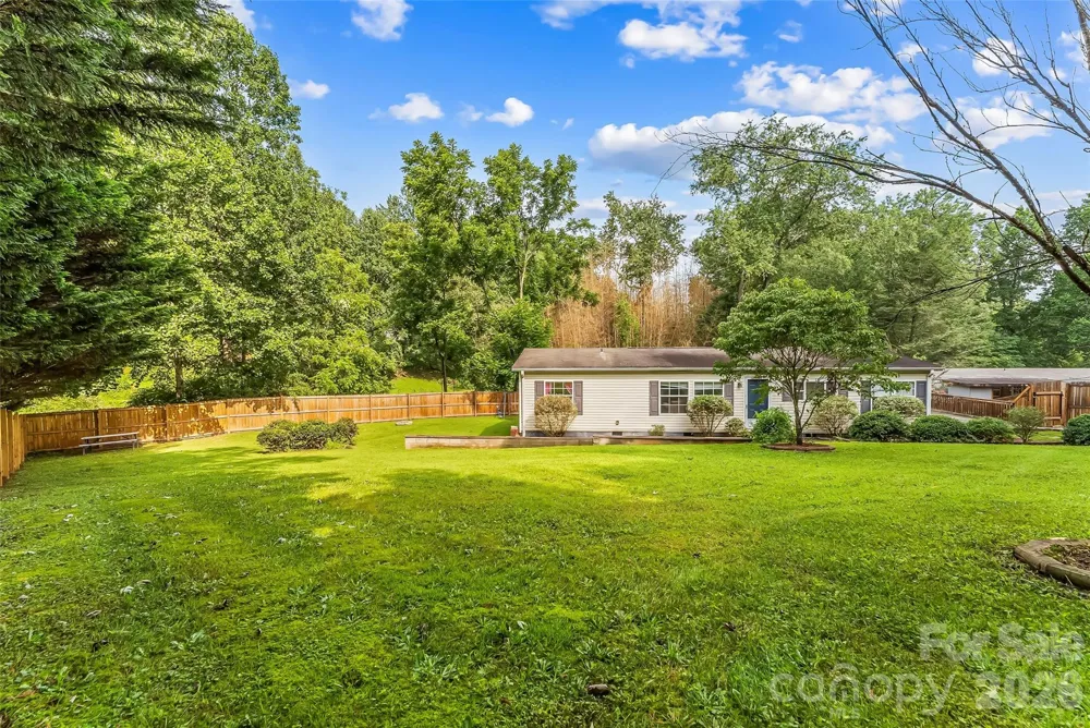 19 Brandon Lane Weaverville, NC 28787