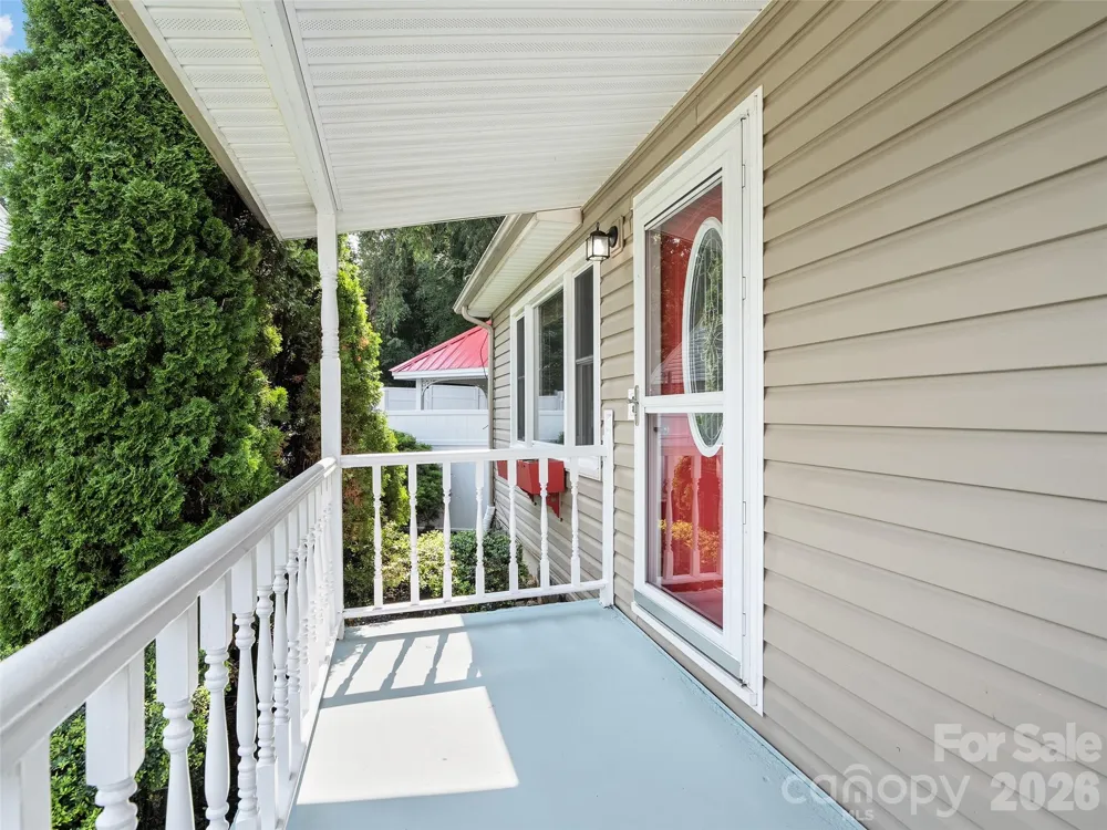 151 Meadow Street Waynesville, NC 28786