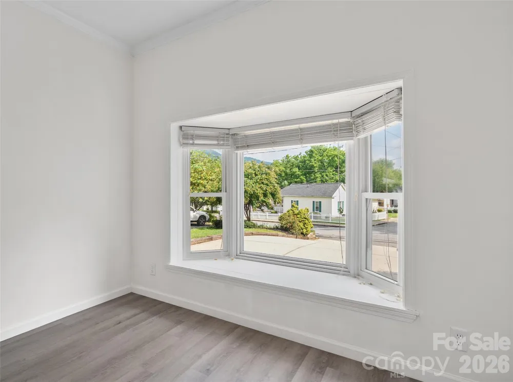 151 Meadow Street Waynesville, NC 28786
