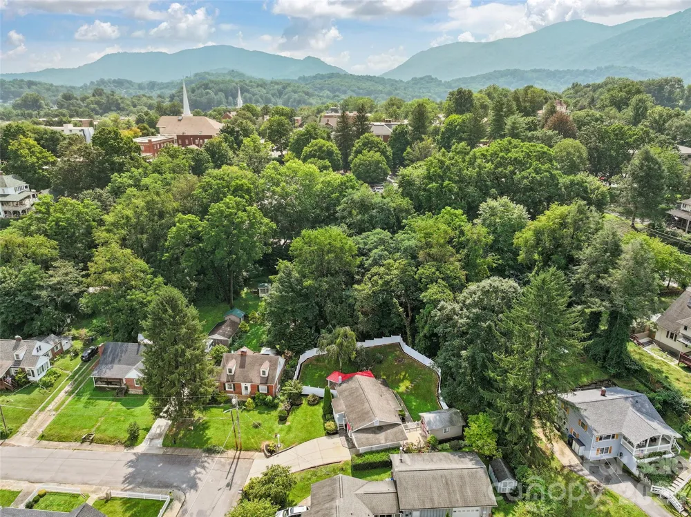 151 Meadow Street Waynesville, NC 28786