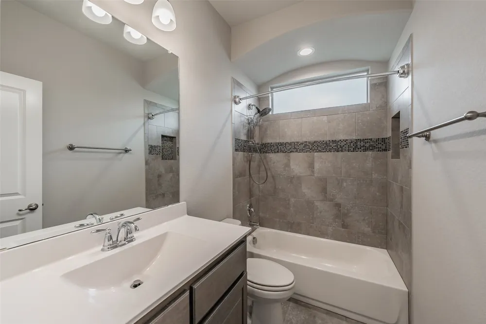 1125 Belsay Lane Saginaw, TX 76131