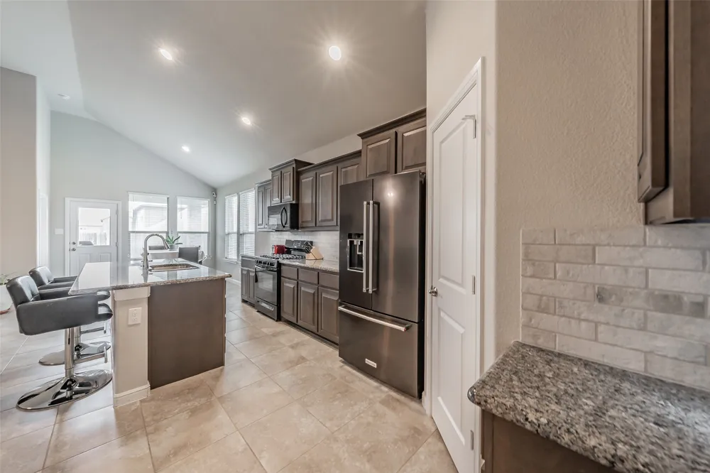 1125 Belsay Lane Saginaw, TX 76131