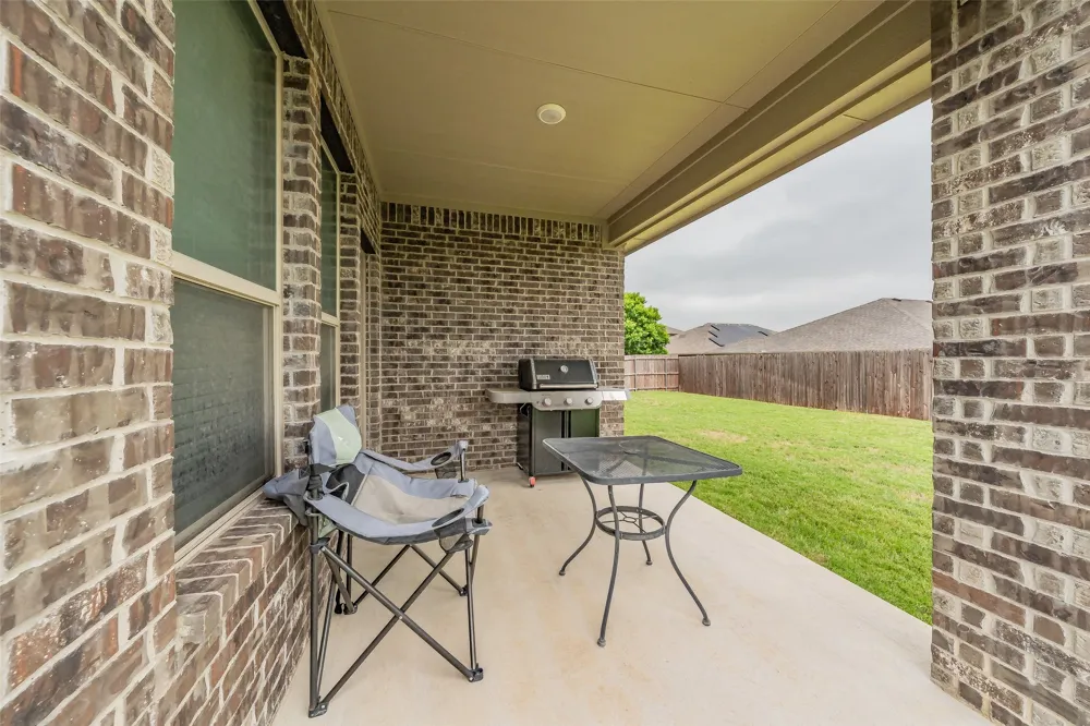 1125 Belsay Lane Saginaw, TX 76131