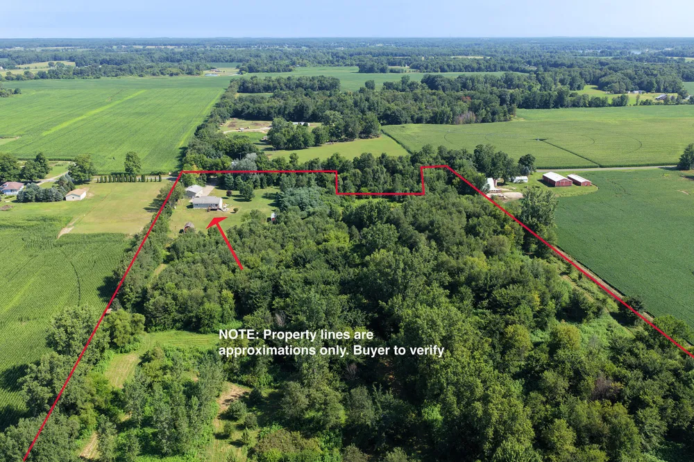 48989 92nd Avenue Decatur, MI 49045