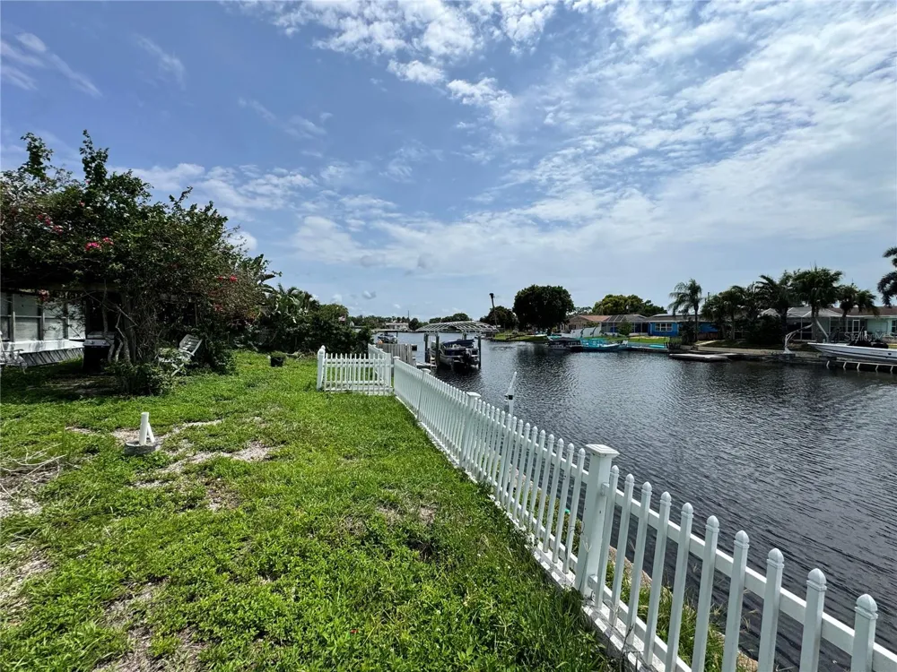 1345 BASSWOOD DRIVE Holiday, FL 34690