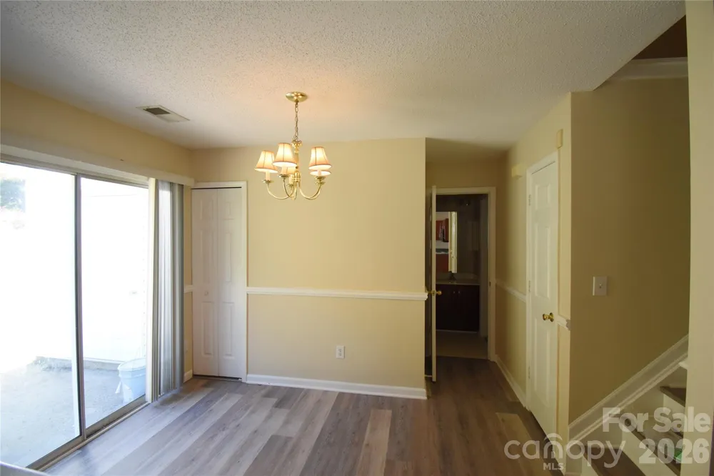 1814 Birch Heights Court Charlotte, NC 28213