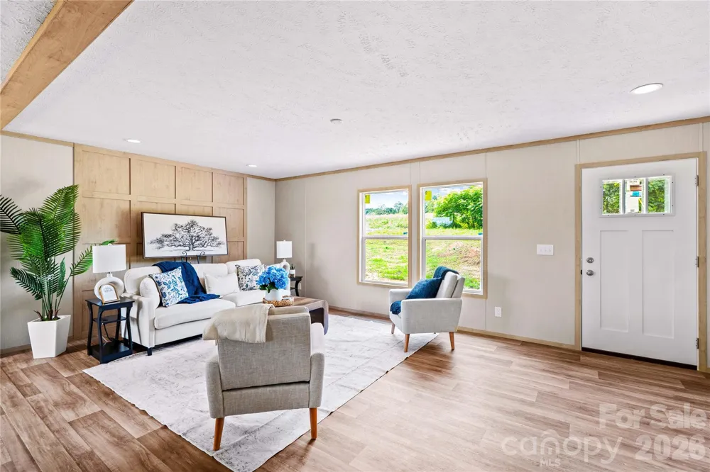 532 Eagle Mills Road Hamptonville, NC 27020