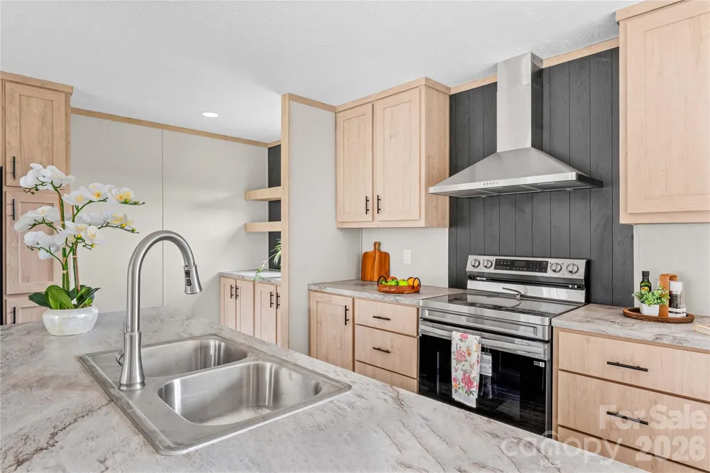 532 Eagle Mills Road Hamptonville, NC 27020