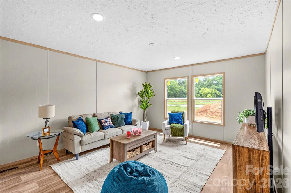 532 Eagle Mills Road Hamptonville, NC 27020