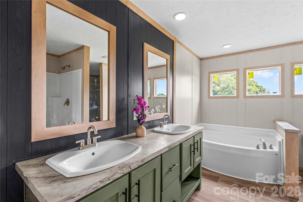 532 Eagle Mills Road Hamptonville, NC 27020