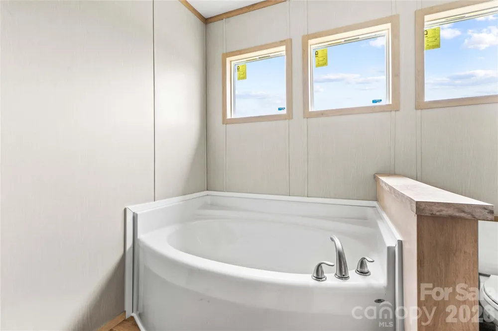 532 Eagle Mills Road Hamptonville, NC 27020