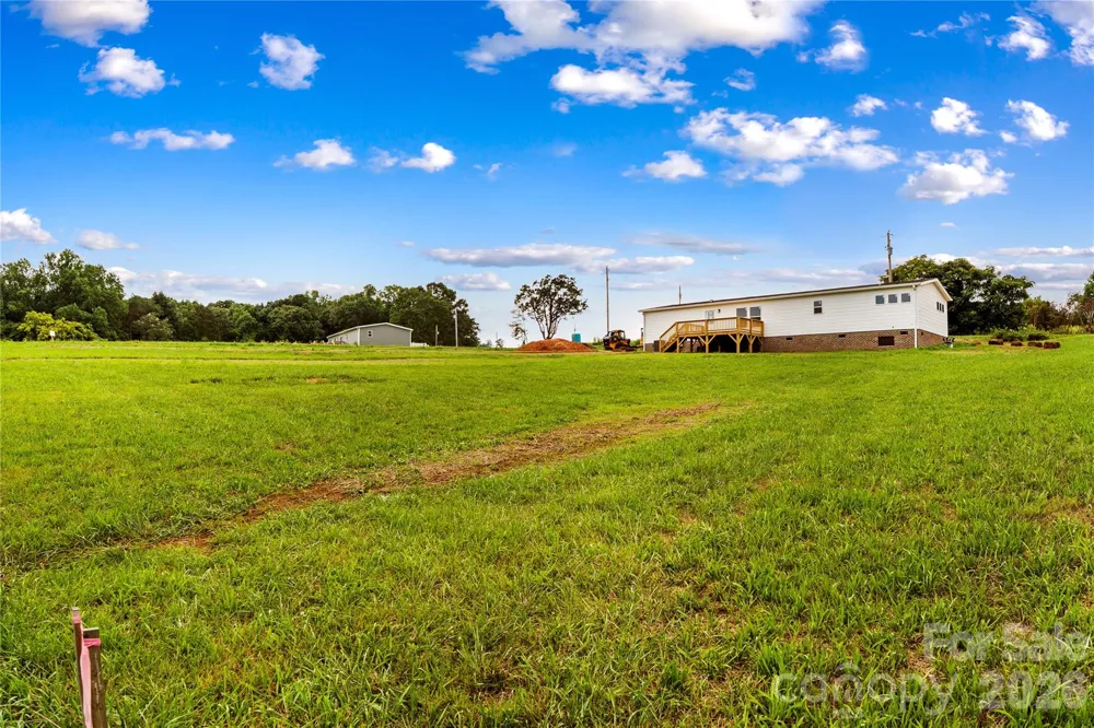532 Eagle Mills Road Hamptonville, NC 27020