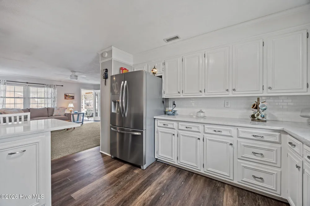 16 Port Side Lane Belhaven, NC 27810