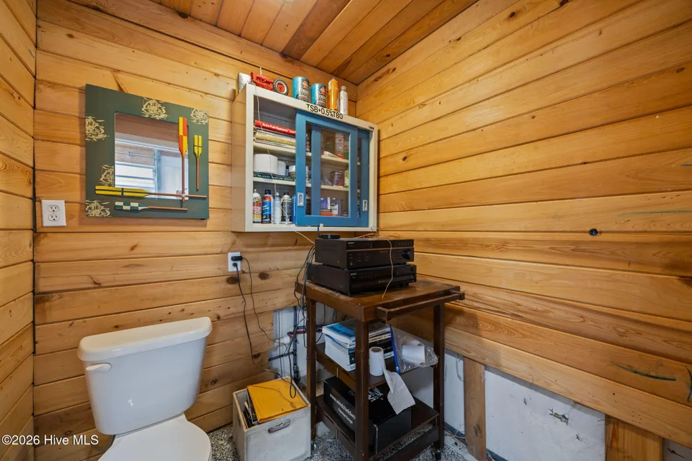 16 Port Side Lane Belhaven, NC 27810