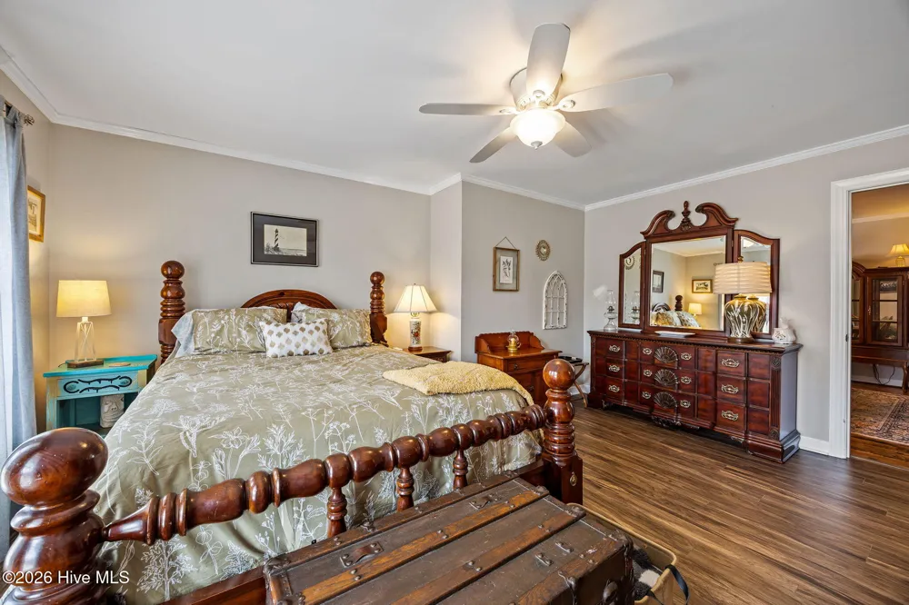 16 Port Side Lane Belhaven, NC 27810