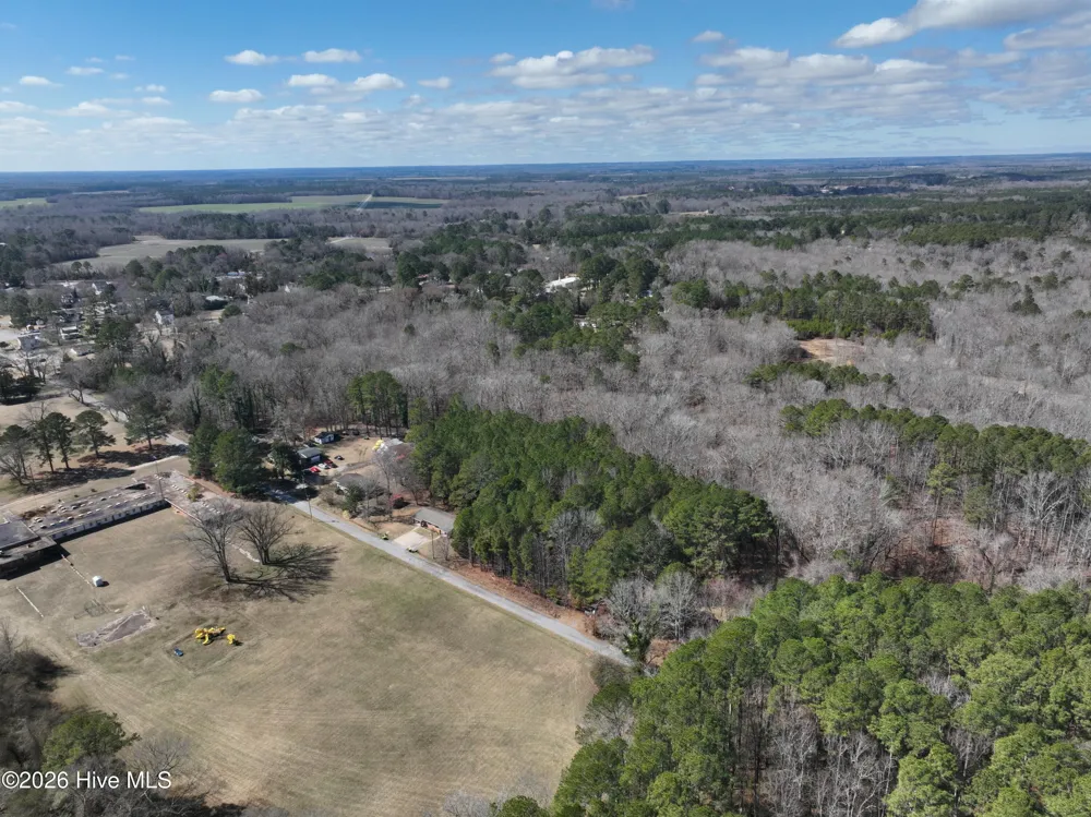 4 Dobbs Street Halifax, NC 27839