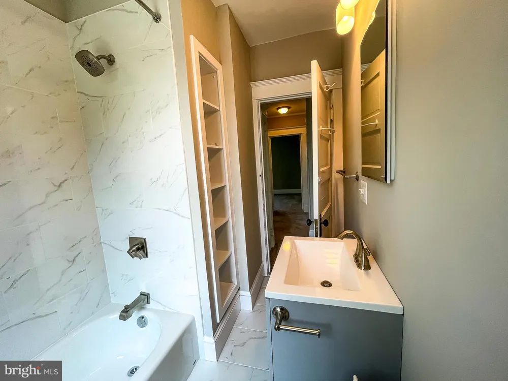 3 ELLIOTT ROAD #2 Annapolis, MD 21403