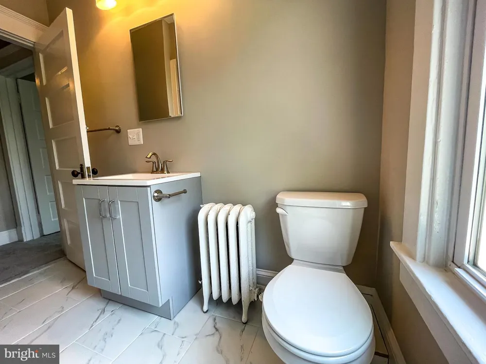 3 ELLIOTT ROAD #2 Annapolis, MD 21403