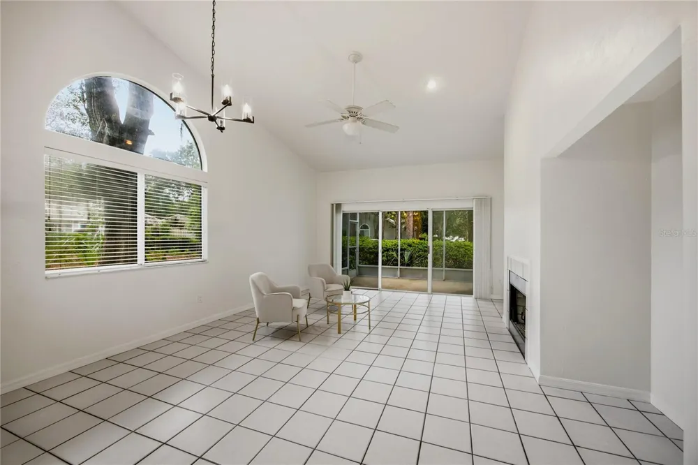1013 NW 124TH DRIVE Newberry, FL 32669