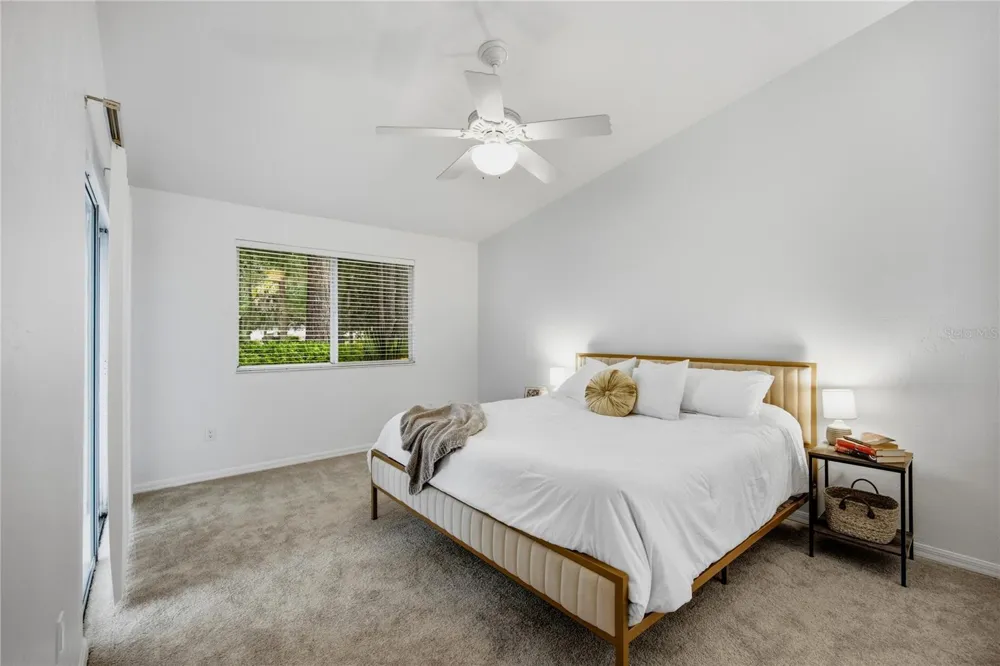 1013 NW 124TH DRIVE Newberry, FL 32669