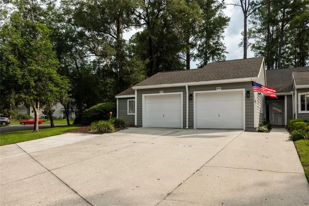 1013 NW 124TH DRIVE Newberry, FL 32669