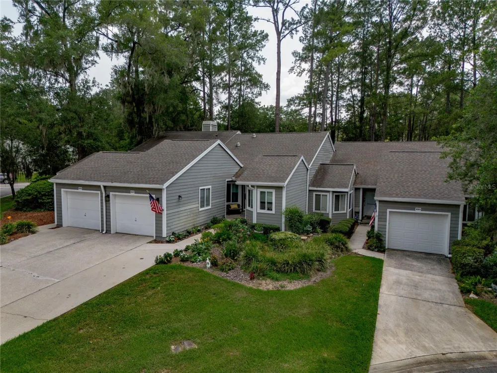 1013 NW 124TH DRIVE Newberry, FL 32669