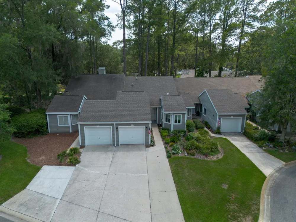 1013 NW 124TH DRIVE Newberry, FL 32669