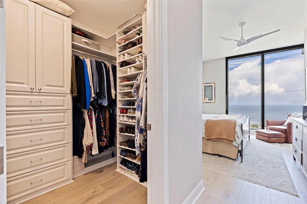 100 1ST AVENUE #2902 St Petersburg, FL 33701