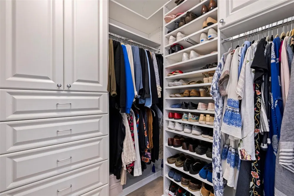 100 1ST AVENUE #2902 St Petersburg, FL 33701