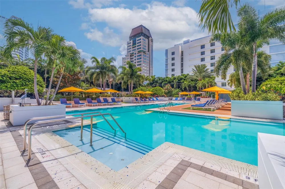 100 1ST AVENUE #2902 St Petersburg, FL 33701
