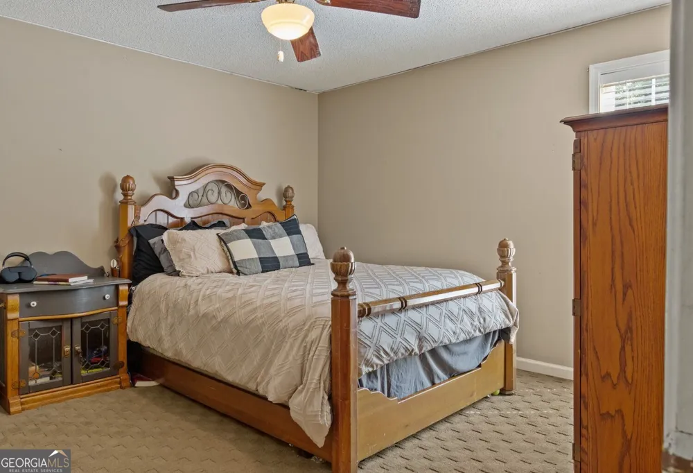 1227 Dry Hollow RD Dahlonega, GA 30533