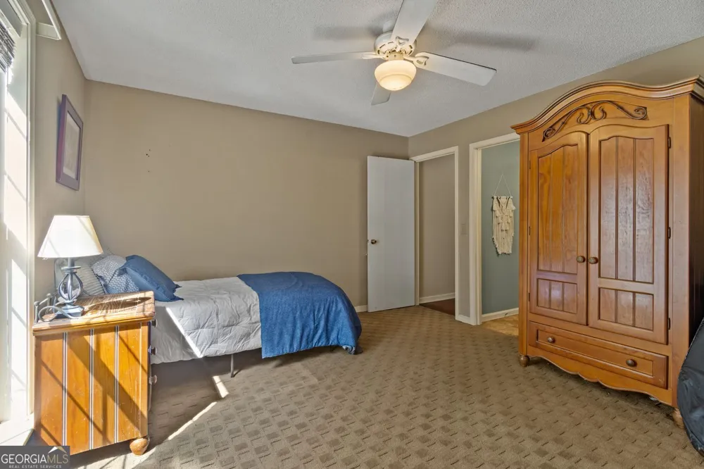 1227 Dry Hollow RD Dahlonega, GA 30533
